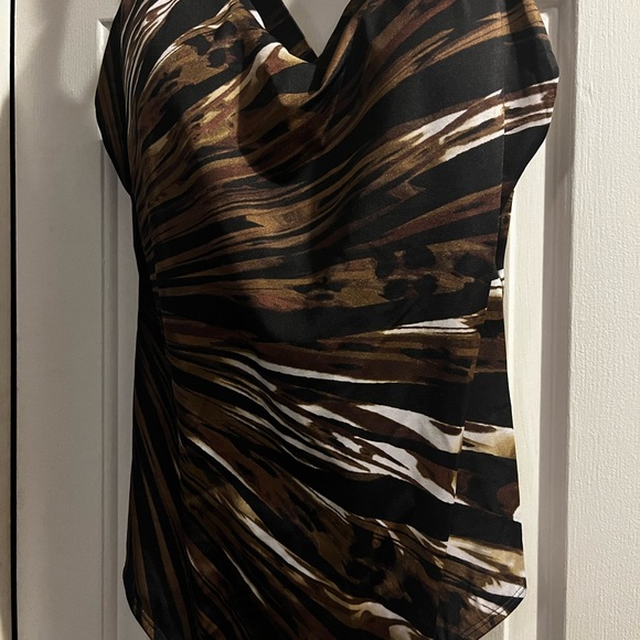 One Piece - Picture 1 of 10